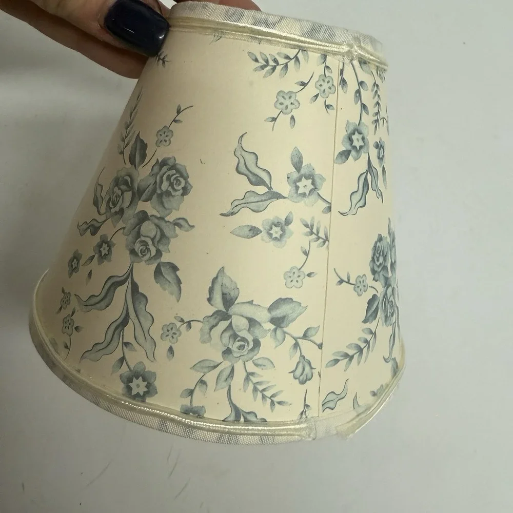 Small Blue And White Floral Lamp Shade‎ Cottage Core Style 4